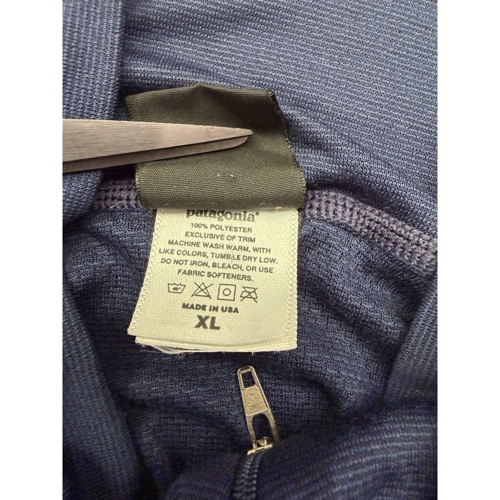 Patagonia Womens Capeline Polartech Baselayer Top Size XL Navy Outdoor Layers - Picture 6 of 6